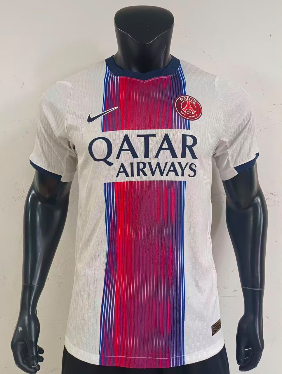 Paris Saint-Germain (PSG) 26/27 Season Player Version Jersey (Kit)