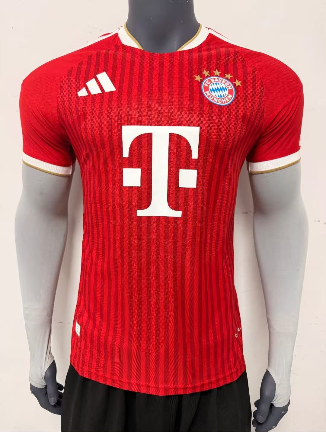 FC Bayern München 26/27 Season Player Version Jersey (Home Kit)